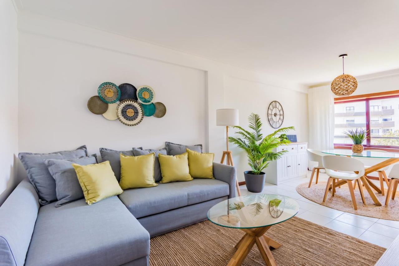 Mira-Ria - Apartamento Em Bairro Calmo E Central 아베이루 외부 사진